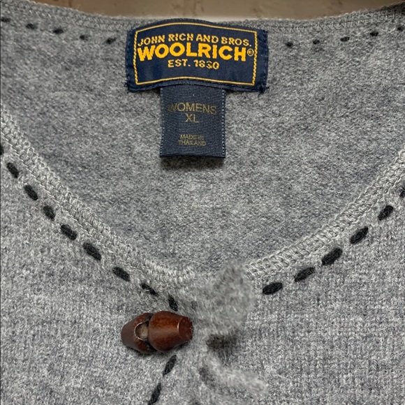 NEW Vtg Woolrich Gray Penguin Knit Vest with Wooden Toggle Size XL - Picture 3 of 9